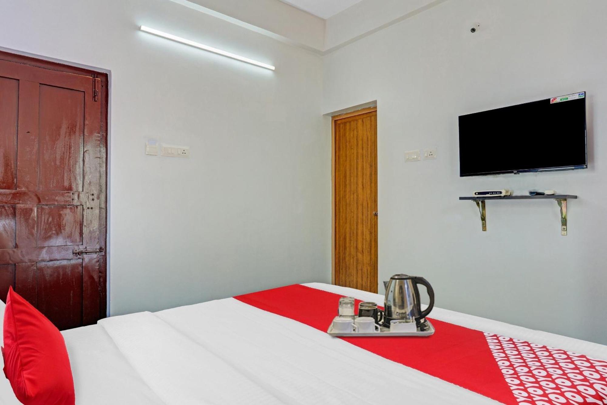 Super Hotel O Bevis Kazhakuttam المظهر الخارجي الصورة